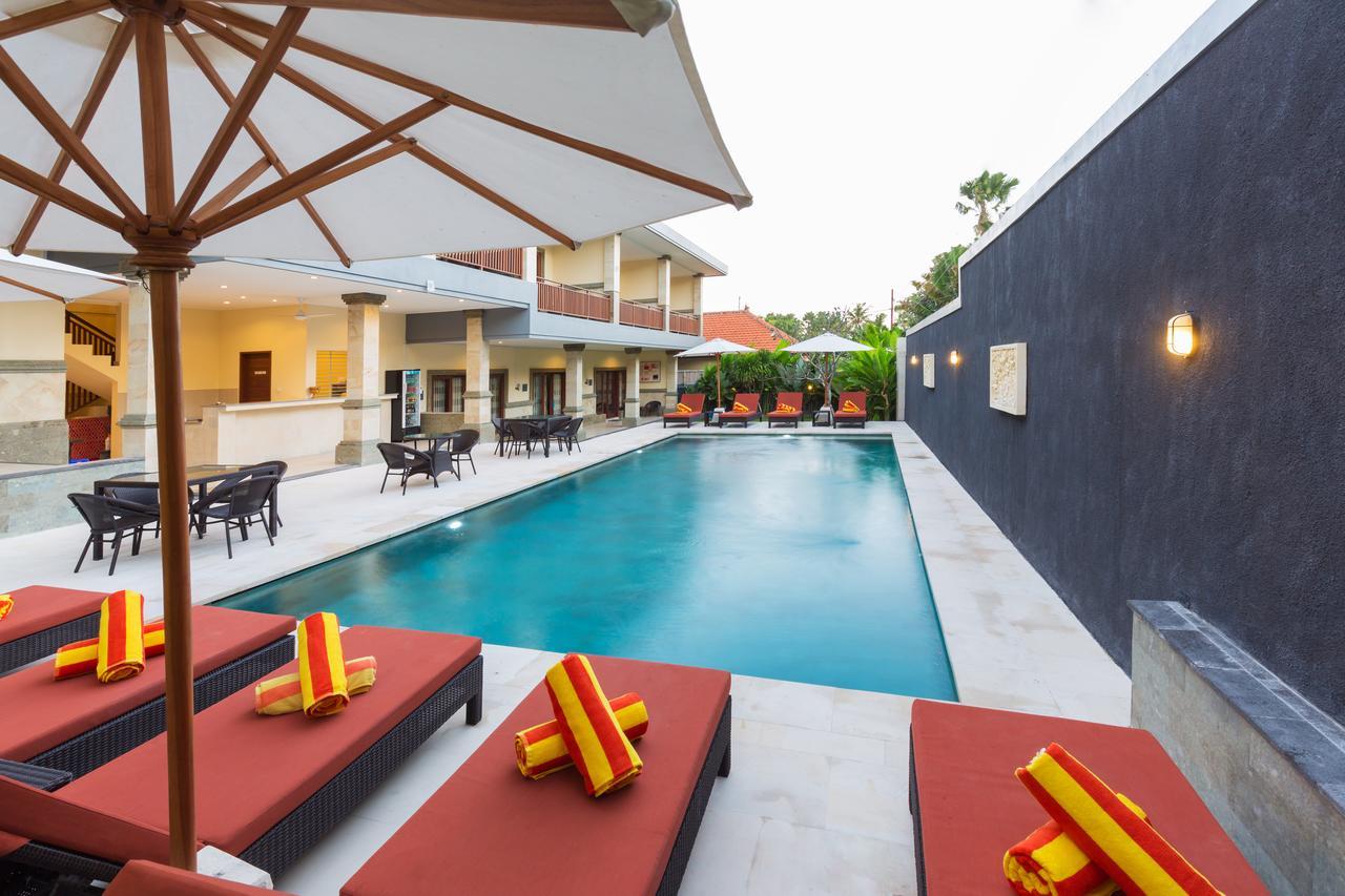 Kubu Petitenget Suite Seminyak  Exterior photo